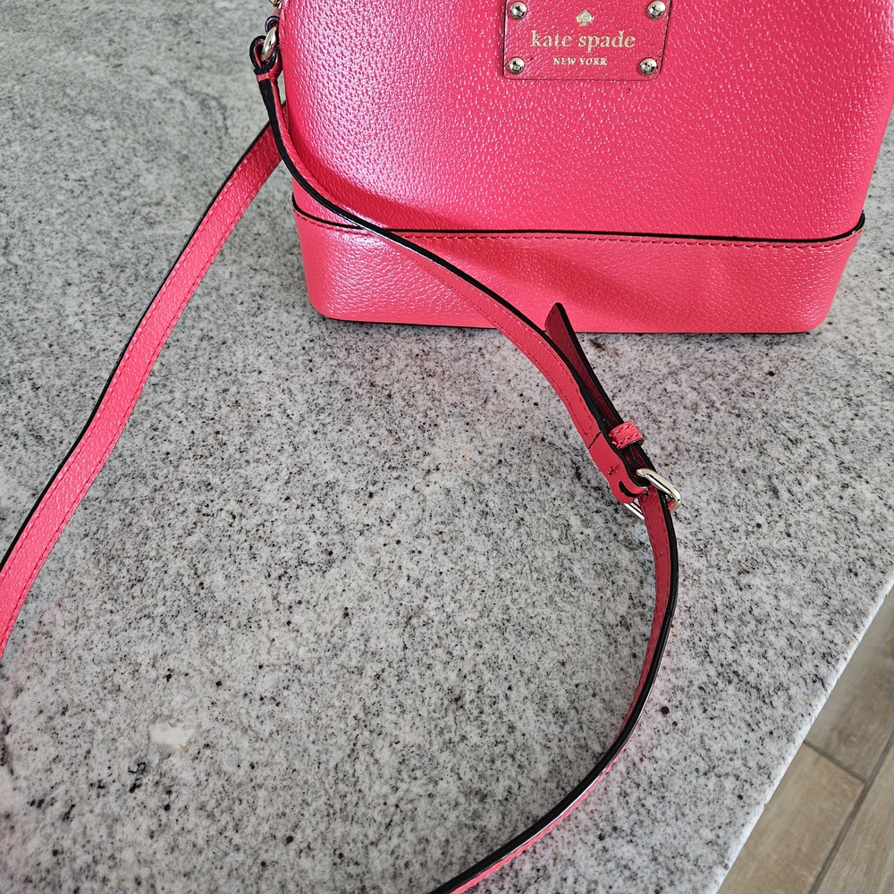 Kate Spade Vibrant Red Crossbody Bag Pre Loved